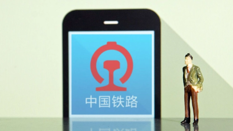 12306为何在站台禁烟问题上反应冷淡 12306回应站台禁烟争议