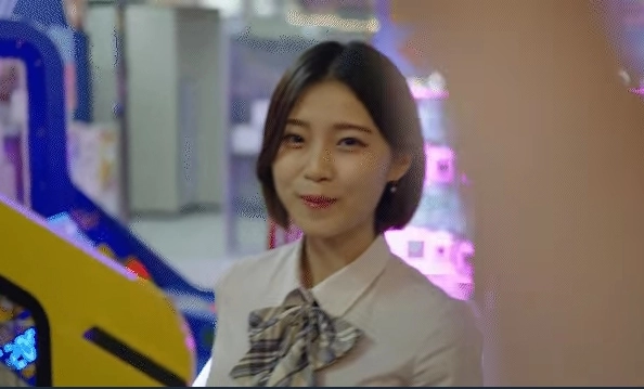 阿西美女室友竟然手机版