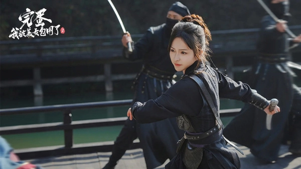 完蛋我被美女包圍了2手游截圖0